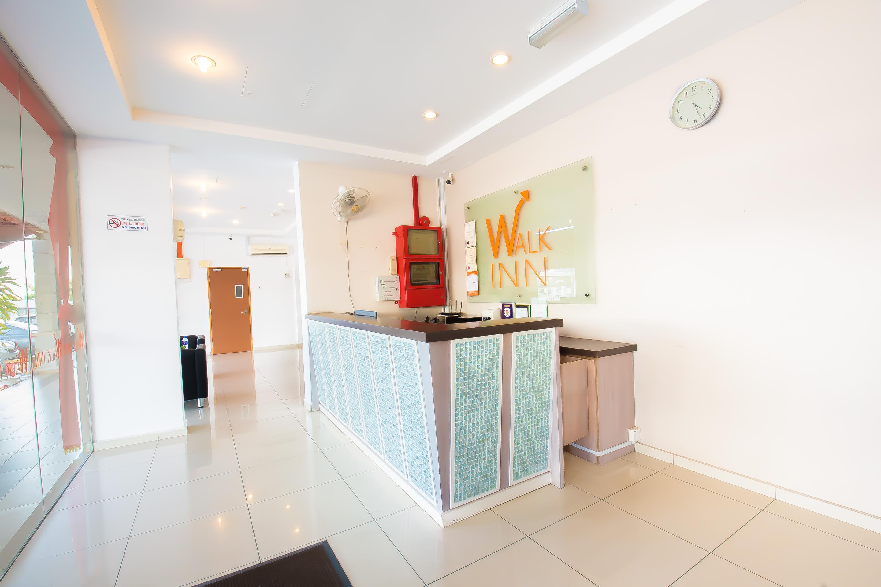 Oyo 582 Hotel Walk Inn Kampong Pasir Puteh  Extérieur photo