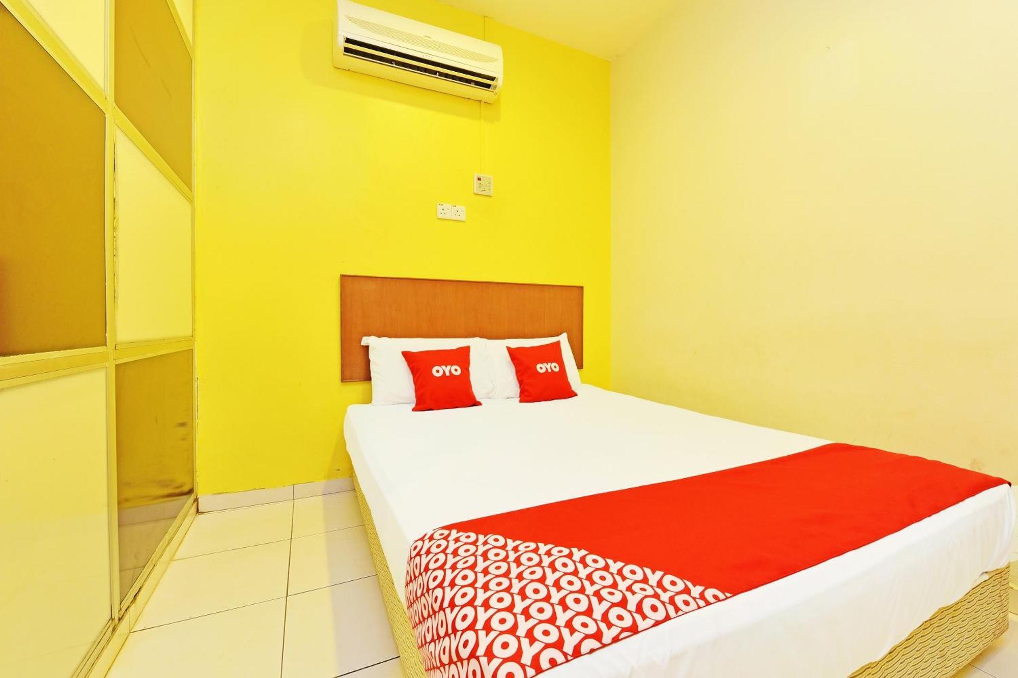 Oyo 582 Hotel Walk Inn Kampong Pasir Puteh  Extérieur photo