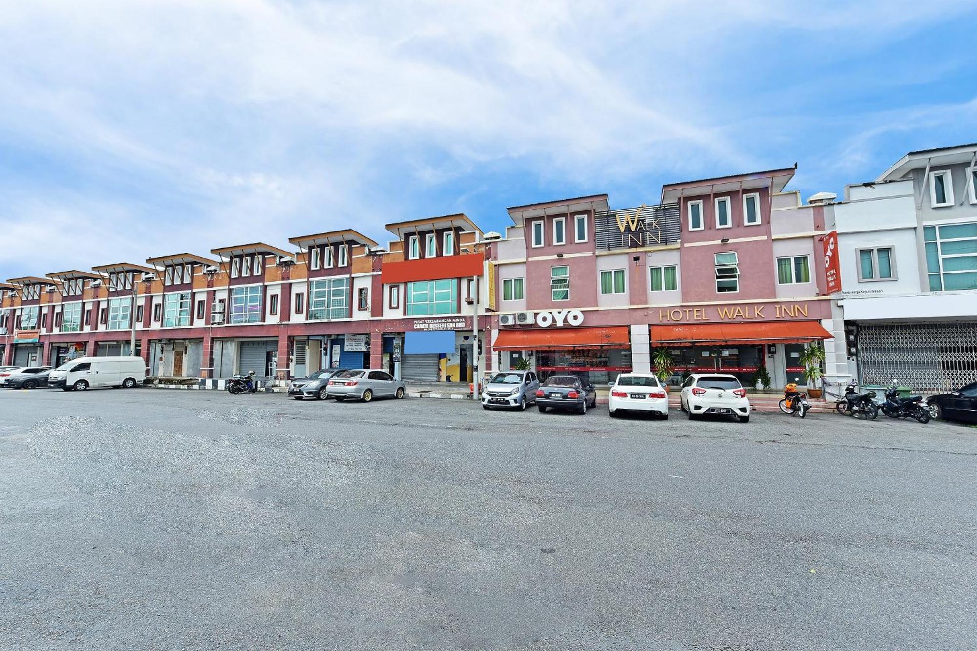 Oyo 582 Hotel Walk Inn Kampong Pasir Puteh  Extérieur photo