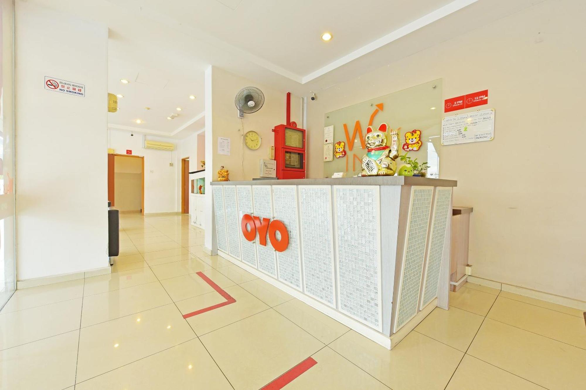 Oyo 582 Hotel Walk Inn Kampong Pasir Puteh  Extérieur photo