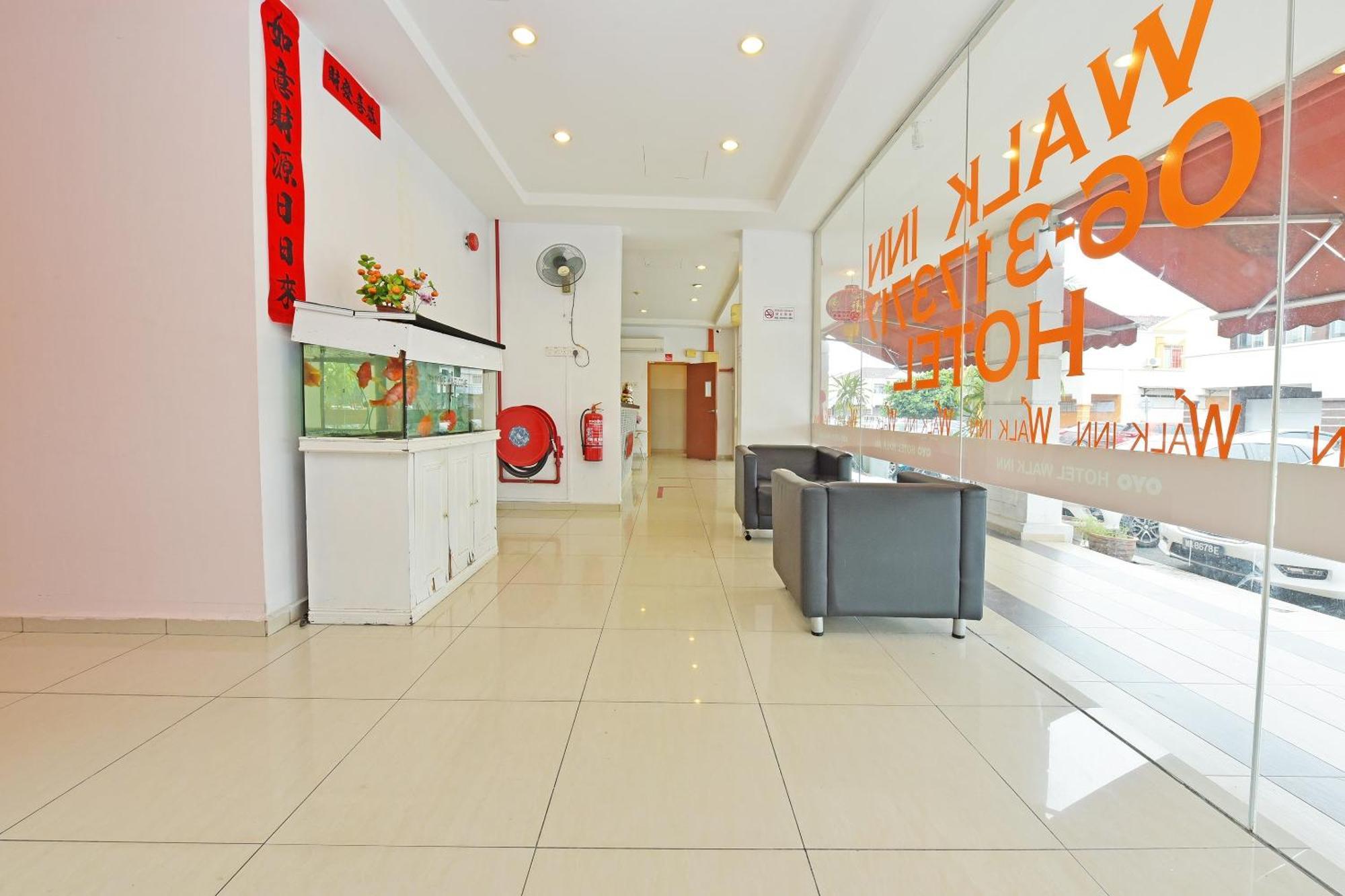 Oyo 582 Hotel Walk Inn Kampong Pasir Puteh  Extérieur photo