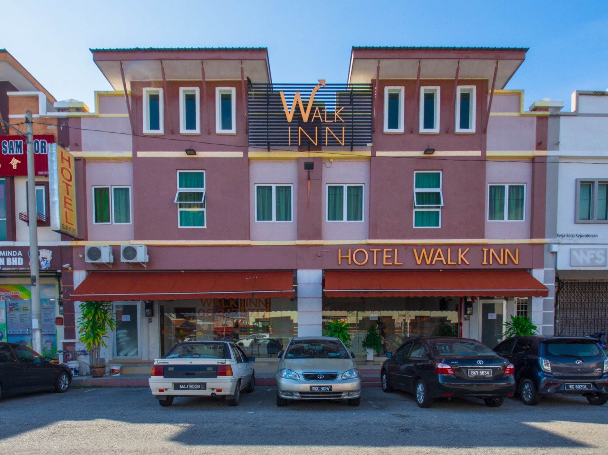 Oyo 582 Hotel Walk Inn Kampong Pasir Puteh  Extérieur photo